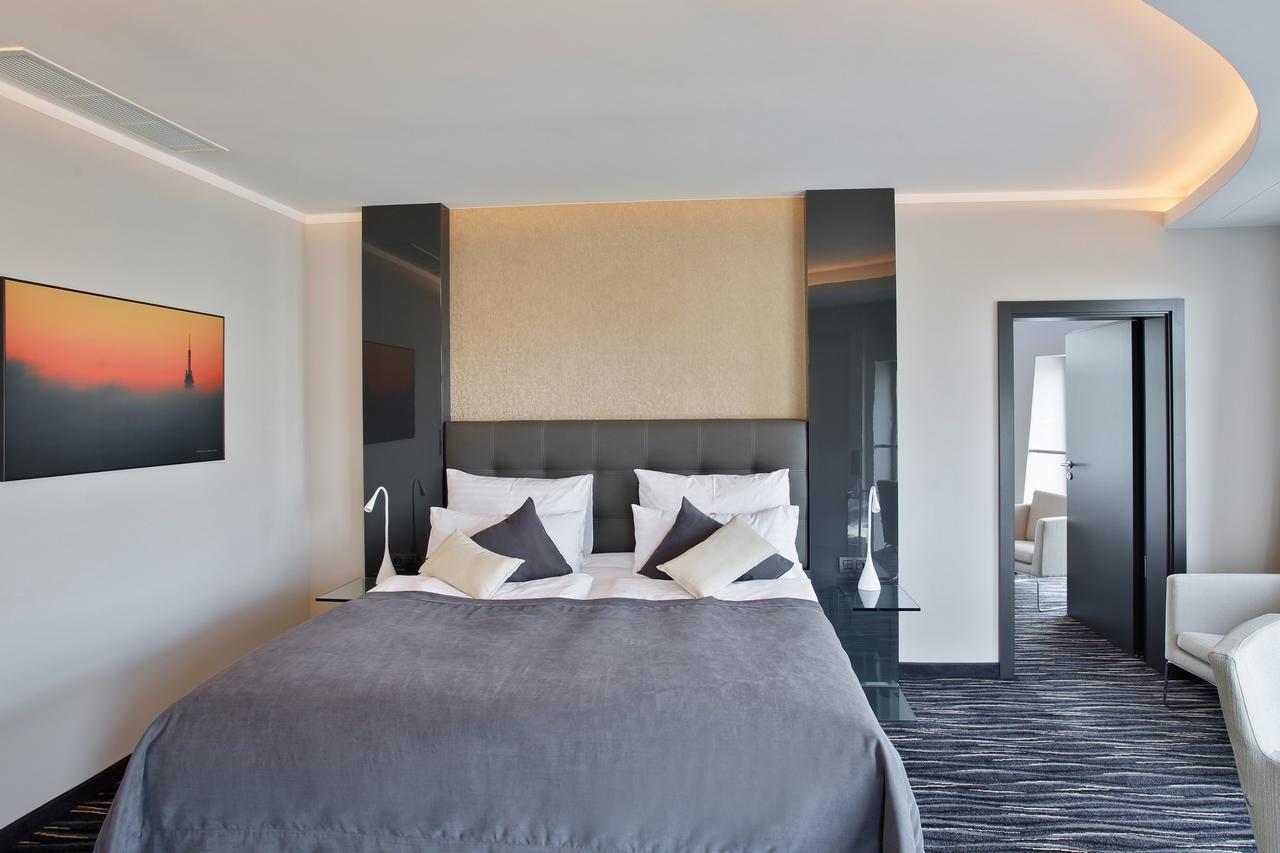 Suite City View