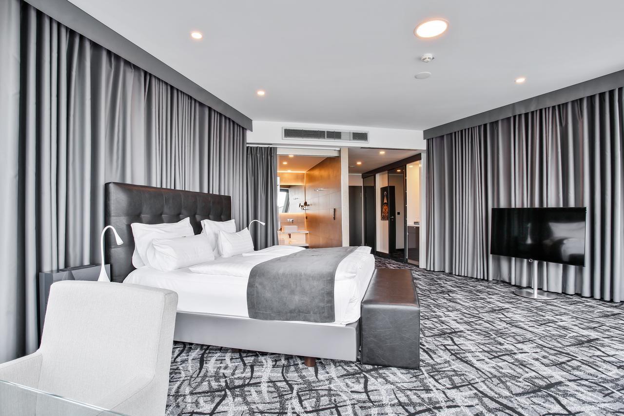 Royal Suite
